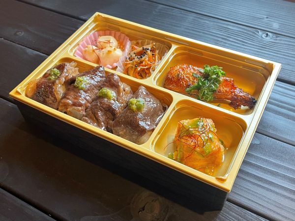 小倉牛握り御膳（鮭ハラス明太漬）